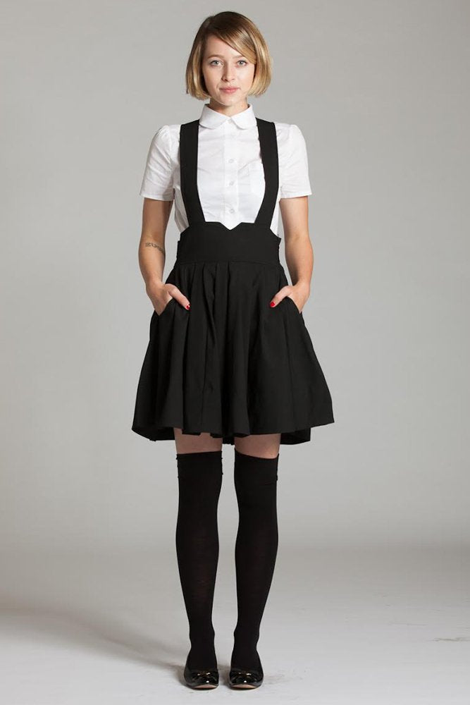 Suspender Skirt with Pockets - L'école Des Femmes 